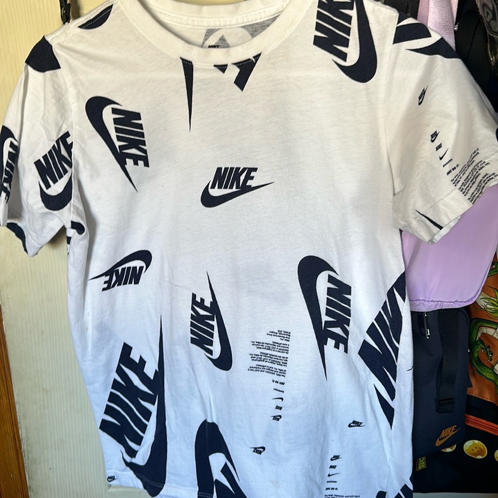 Nike Tee